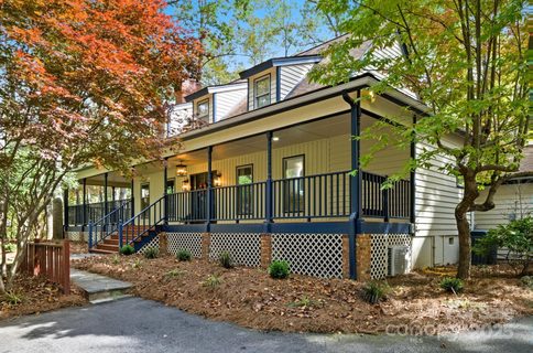 8 Indian Ridge Road