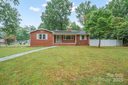 152 Phifer Avenue sold home in Concord, SC