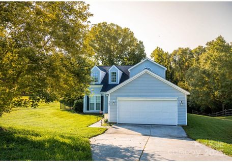 105 S Tanninger Road sold home in Runnymeade, Mount Holly, NC