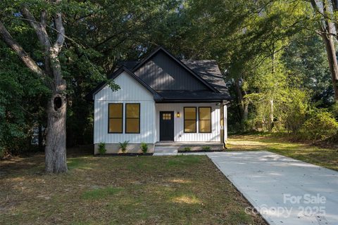 1210 W Mauney Avenue sold home in Oakwood Park, Gastonia, NC