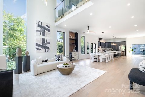 1921 Grier Avenue sold home in Oaklawn, Charlotte, NC