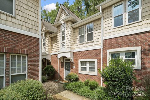3043 Uxbridge Woods Court sold condo in Commonwealth, Charlotte, NC