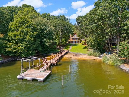 5580 Crepe Myrtle Road sold home in Old Concord, York, SC