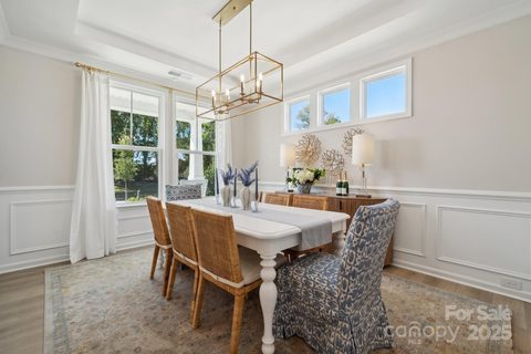 1510 Hubert Graham Way