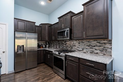 202 Paradise Hills Circle sold home in Avalon, Mooresville, NC