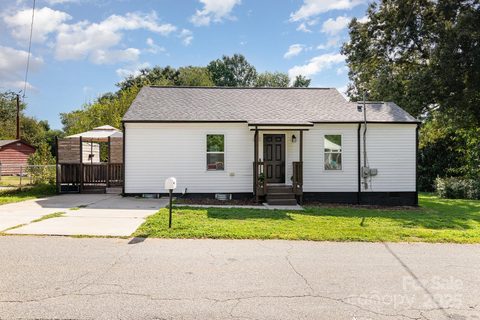 708 N Buckoak Street sold home in Murphy Heights, Stanley, NC