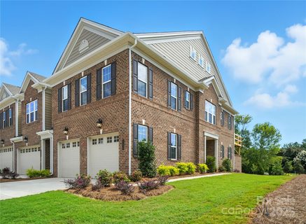 12064 Lavinia Lane sold home in Townes At Wade Ardrey, Charlotte, NC