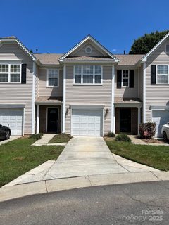 3958 Glenlea Commons Drive sold home in Glenlea Park, Charlotte, NC