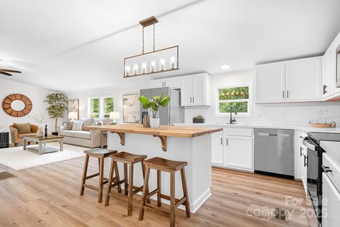 136 Ridge Creek Drive sold home in Rocky Creek Cove, Troutman, NC