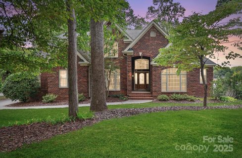 166 W Maranta Road sold home in Enclave, Mooresville, NC