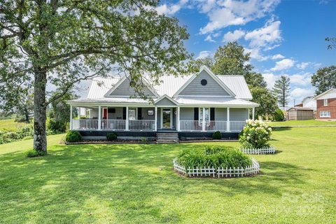 1002 Steel Bridge Road sold home in Cliffside, Mooresboro, NC
