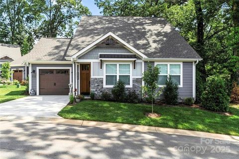 Homes in Laurelwood Village, Arden