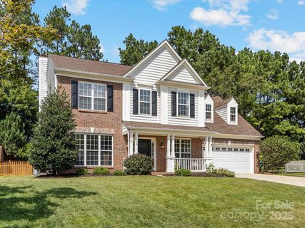 606 Meadow Lake Drive sold home in Matthews Estates, Matthews, NC