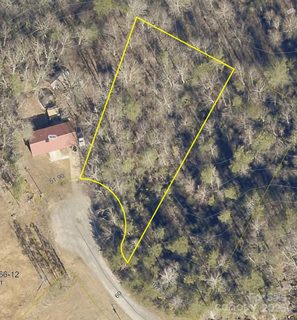 3680 Grandview Drive active home in Grandview Heights, Morganton, NC