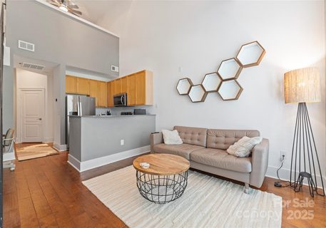 Previously sold for $299,000
