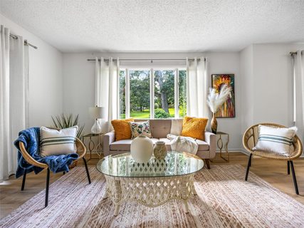 211 Crowfields Drive