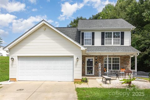 2600 Stagbuck Drive sold home in Fawnbrook, Gastonia, NC