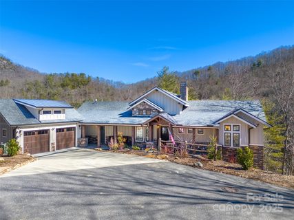 1132 Southshore Drive