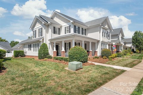 2029 Gable Way Lane sold townhome in Chestnut Oaks, Matthews, NC