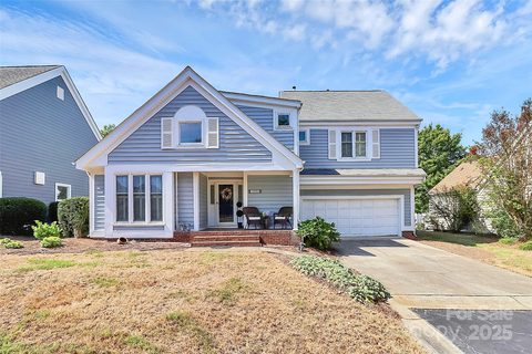 10335 Johns Towne Drive sold home in Johns Towne At Park Crossing, Charlotte, NC