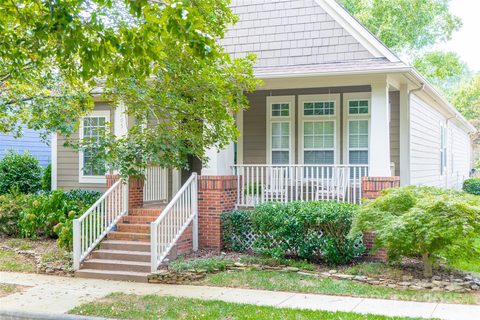 17205 Cranwood Avenue sold home in Greens At Birkdale Village, Huntersville, NC