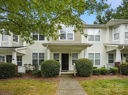 6523 Point Comfort Lane sold townhome in Carmel Heights, Charlotte, NC