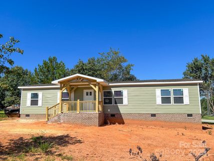 2127 Quarter Crest Drive sold home in Sterling Ridge, Newton, NC