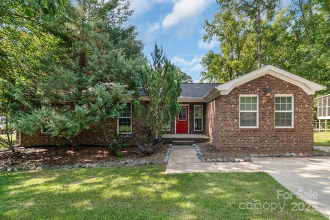 4989 Post Oak Lane sold home in Country Oaks, Rock Hill, SC
