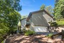 2240 E Cumming Woods Lane sold home in Hendersonville, SC