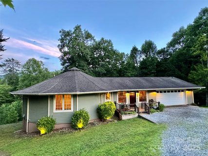 Homes in Living Waters, Black Mountain