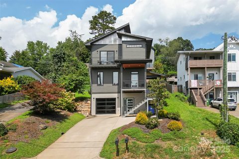 120 Joyner Avenue