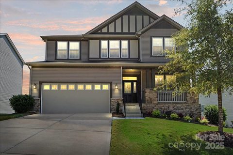 10165 Castlebrooke Drive sold home in Castlebrooke, Concord, NC