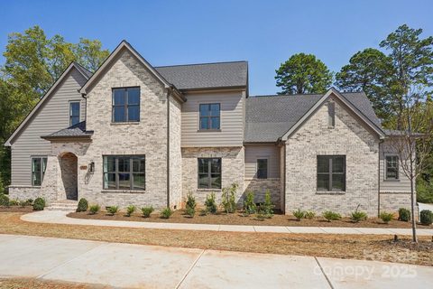 14217 Hollins Grove Avenue sold home in Hollins Grove, Huntersville, NC