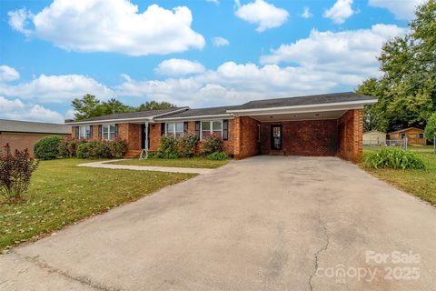 814 Rhodann Drive sold home in Wesson Heights, Shelby, NC