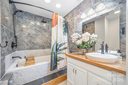 2710 Von Thuringer Court sold home in Charlotte, SC