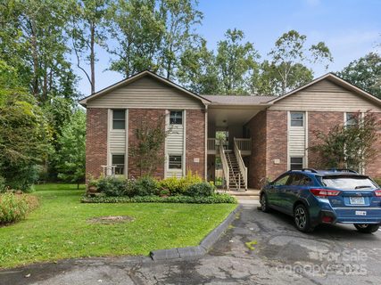 1329 4th Avenue sold condo in Cambridge West, Hendersonville, NC