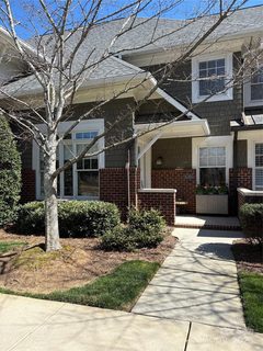 6301 Park South Drive sold multi-family property in Bradbury Hall, Charlotte, NC