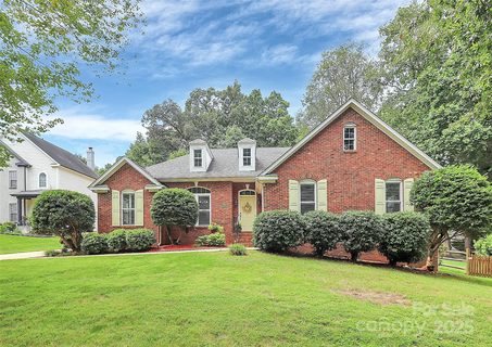 207 Chandeleur Drive sold home in Harbor Cove, Mooresville, NC