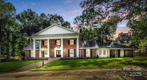 A home in Country Club Acres