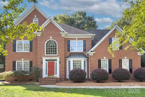 12825 Darby Chase Drive