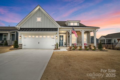 267 Portrait Way