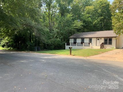 501 Colony Road active home in Franklin Colony, Monroe, NC