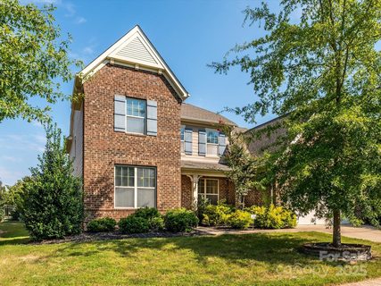 Previously sold for $590,004