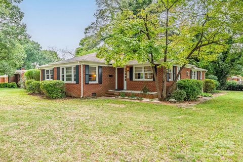5443 Hilltop Circle sold home in Allen Hills, Charlotte, NC