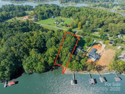 4254 Sigmon Cove Lane sold home in The Vineyards At Kiser Island, Terrell, NC
