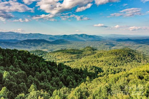 9999 Cliffledge Trail sold home in High Cliffs At Round Mountain, Black Mountain, NC