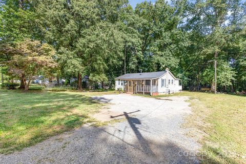 3627 Durham Lane