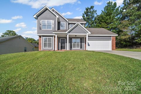 11209 Astoria Drive sold home in Hunting Creek, Charlotte, NC