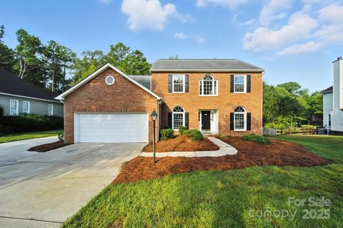 1840 Thornblade Ridge Drive sold home in Thornblade, Matthews, NC