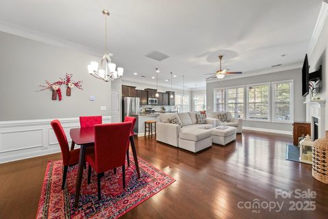 6024 Langwell Lane